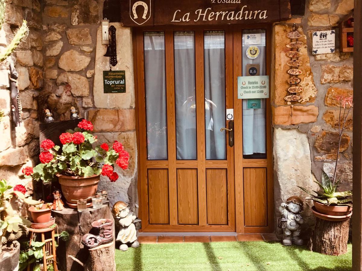 Posada La Herradura Liermo Exterior photo
